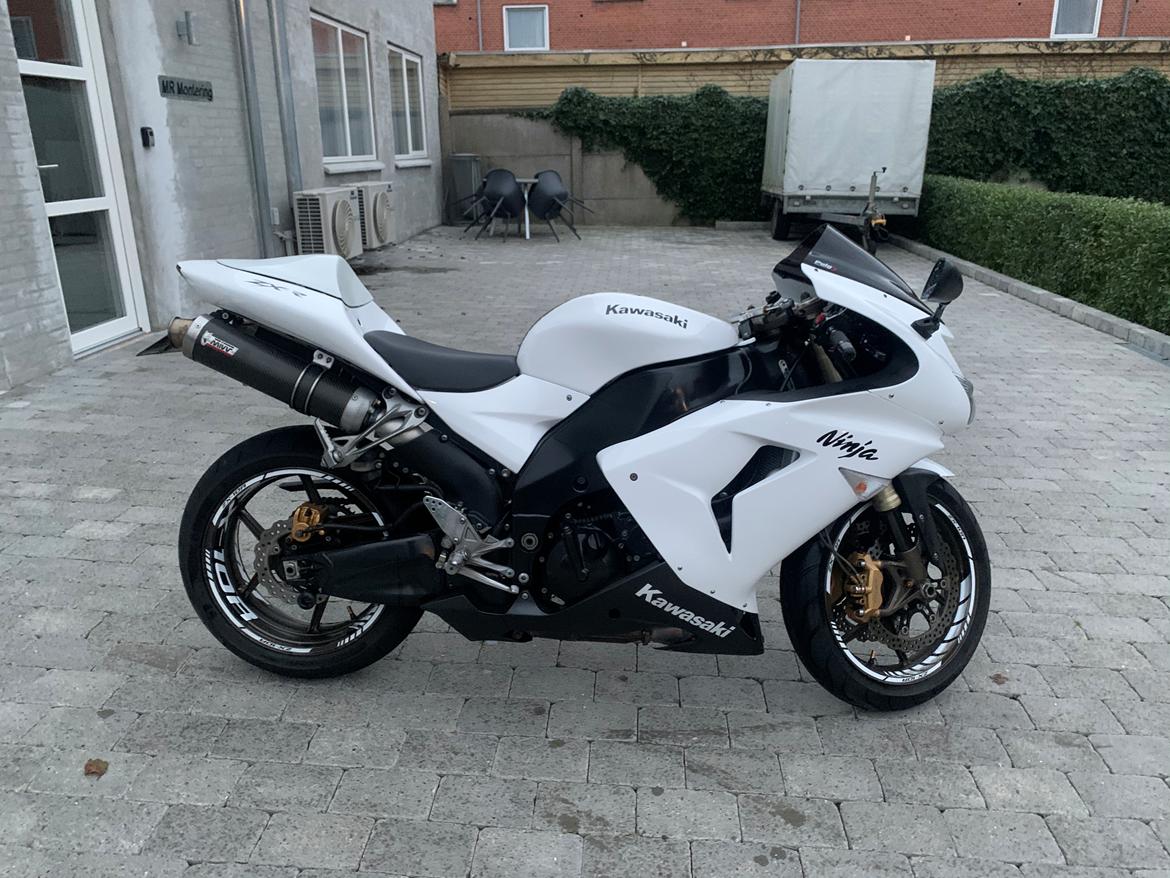 Kawasaki Ninja ZX10-R billede 2