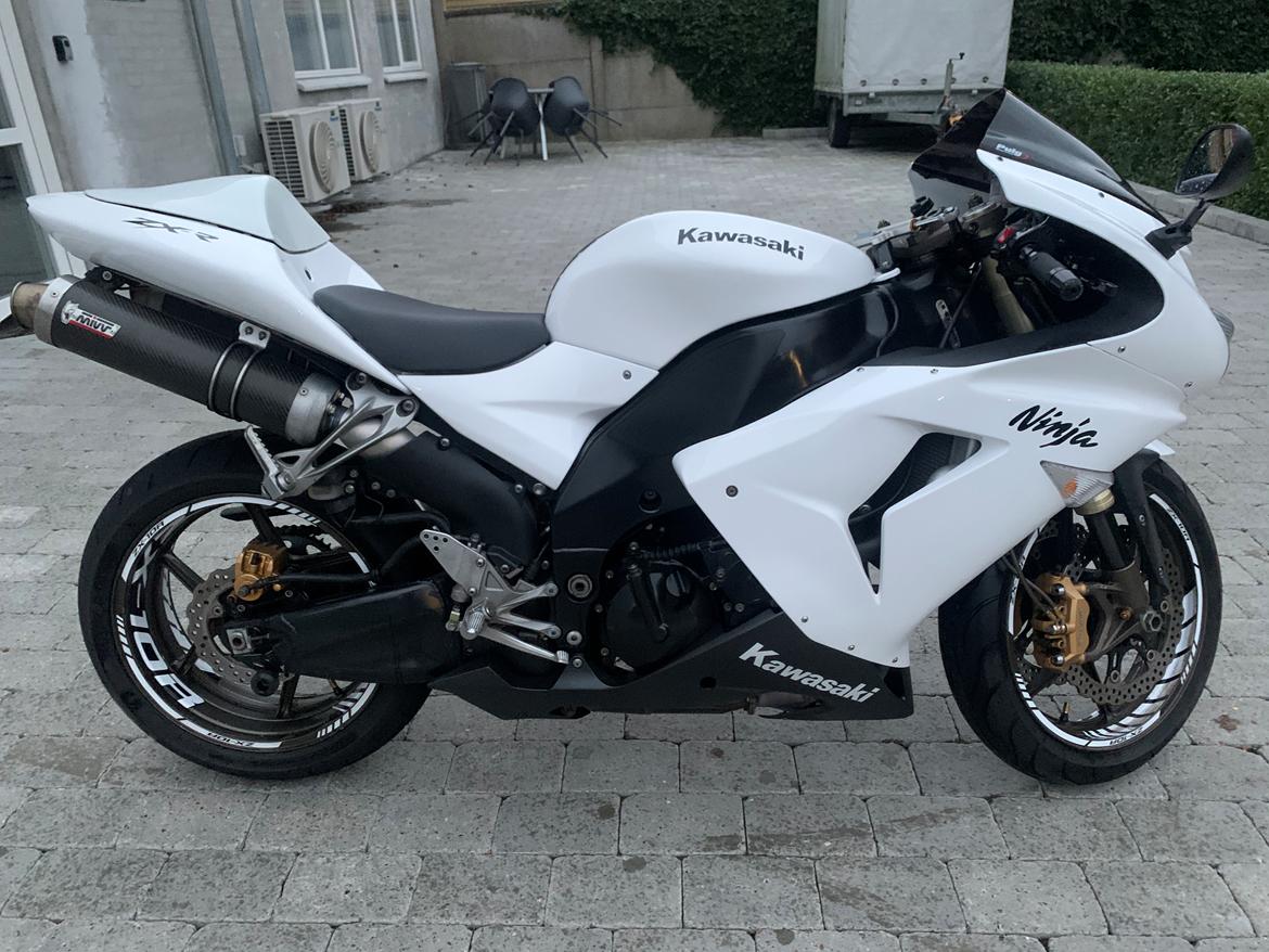 Kawasaki Ninja ZX10-R billede 3