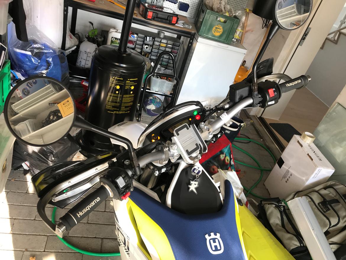 Husqvarna 701 billede 2