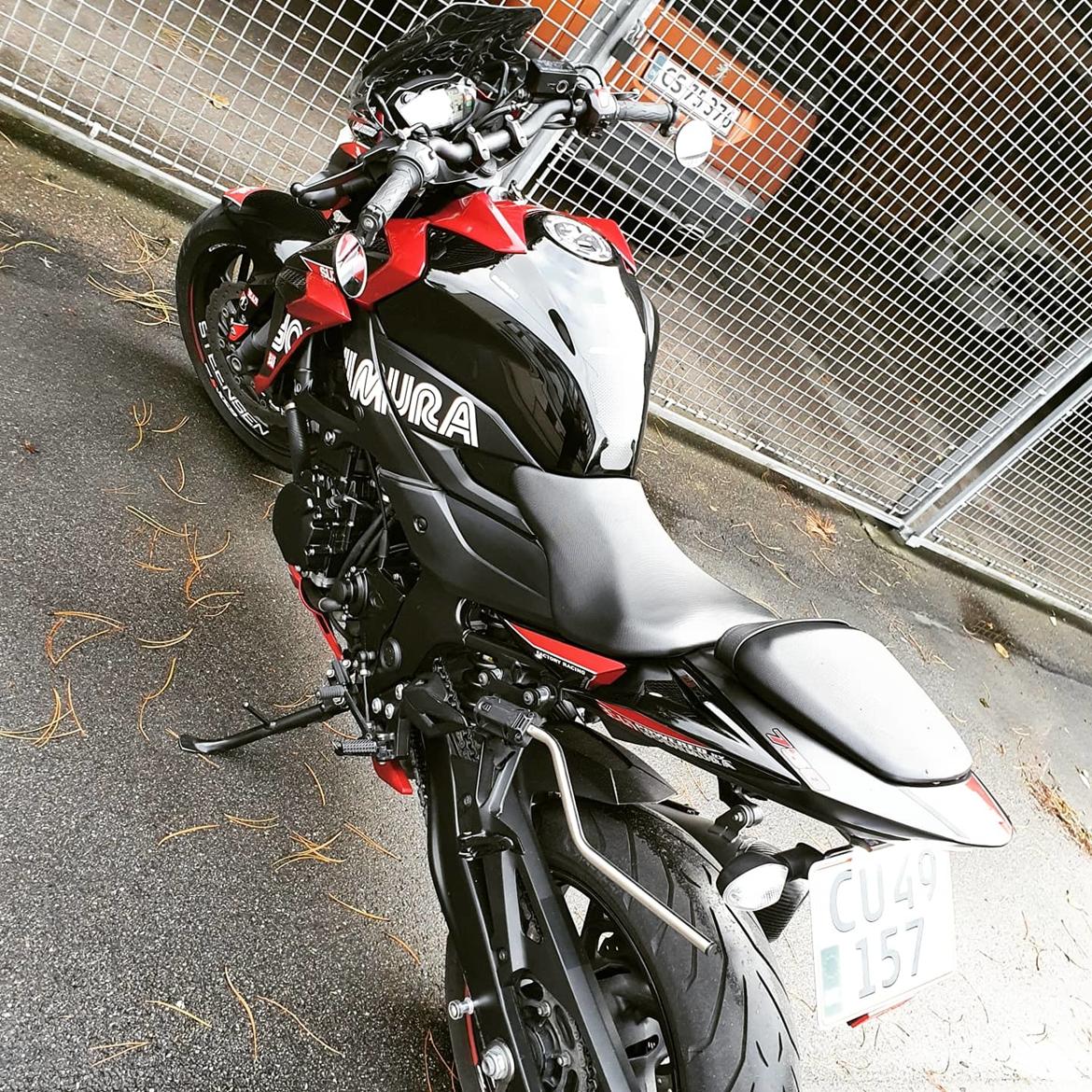 Suzuki gsxs 750 billede 2