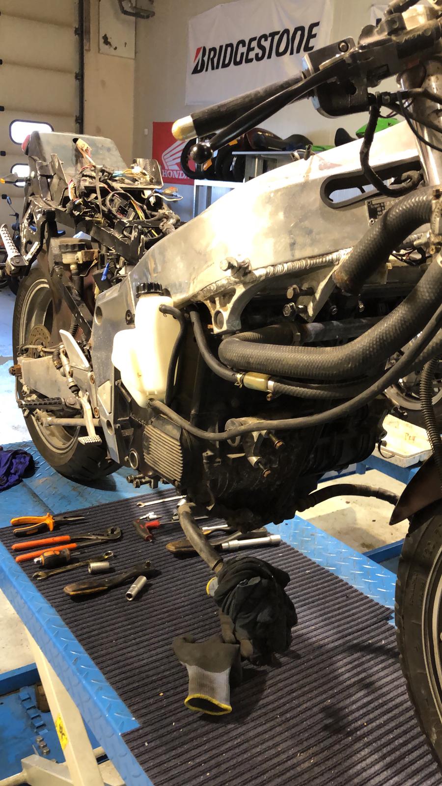 Kawasaki ZXR 750 H2 billede 12