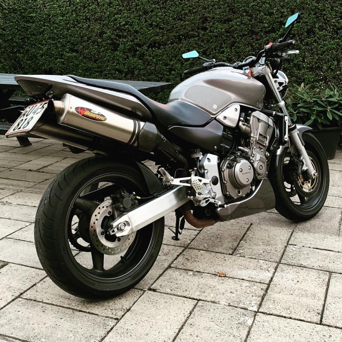 Honda CB 900F Hornet billede 2