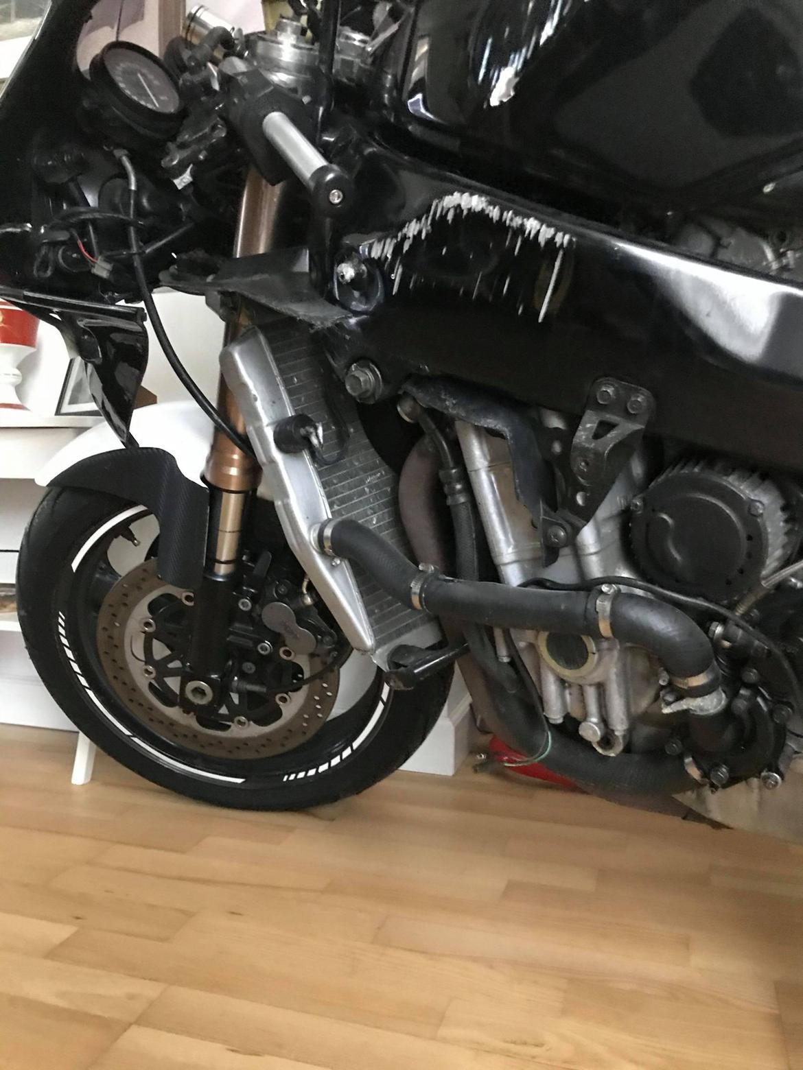 Kawasaki ZXR 750 J / K billede 8