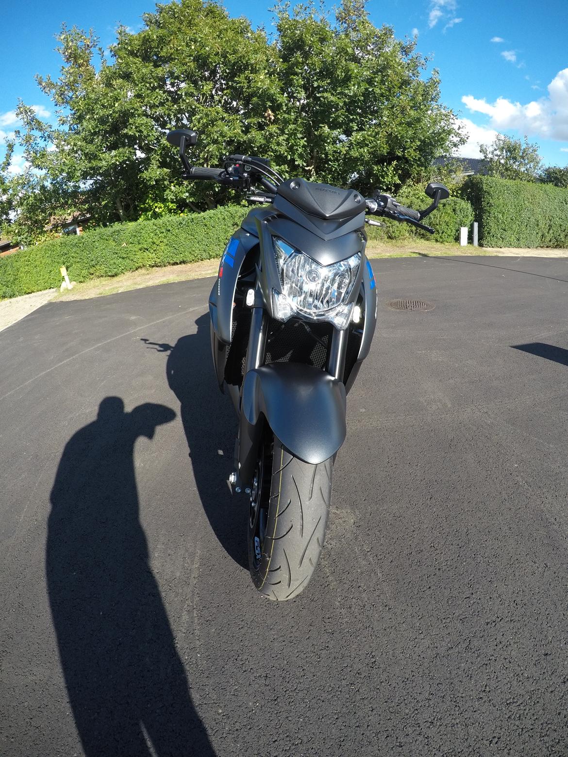 Suzuki GSX S1000 billede 2