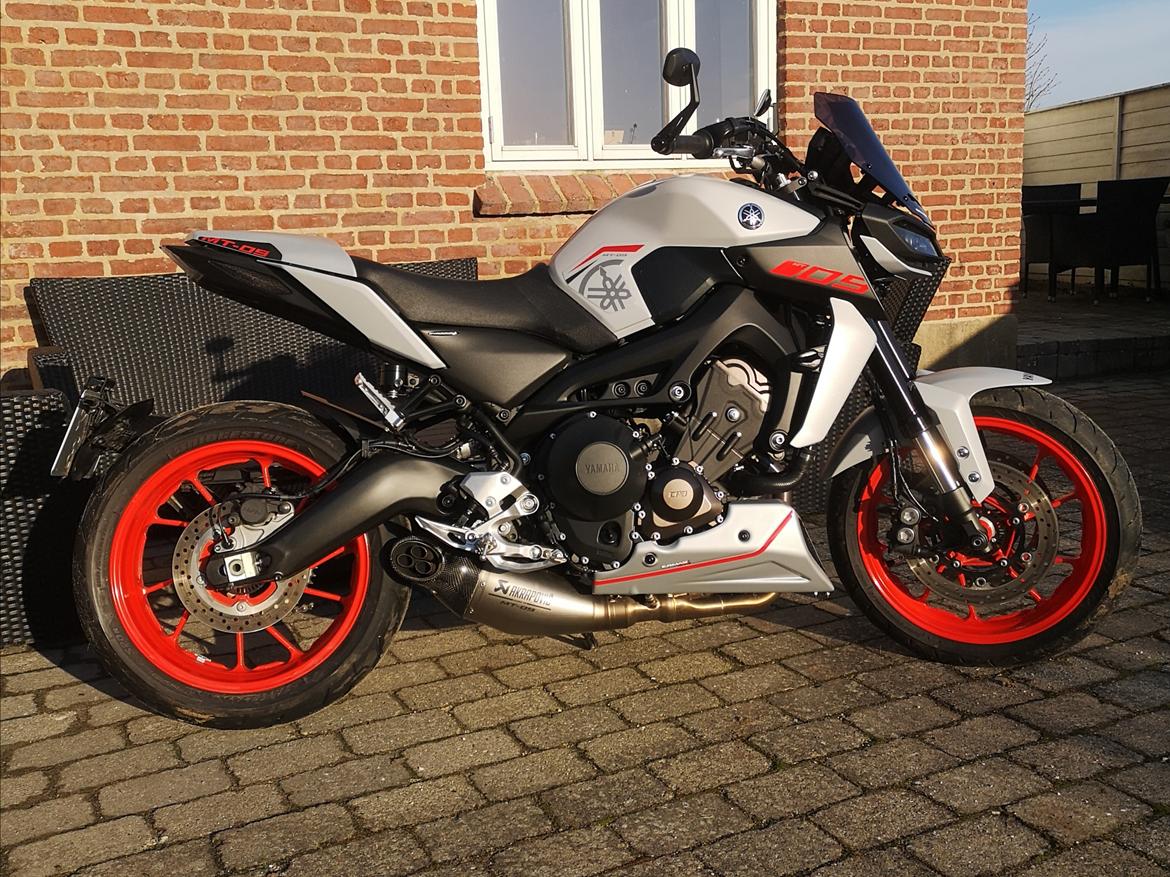 Yamaha Mt09 billede 1