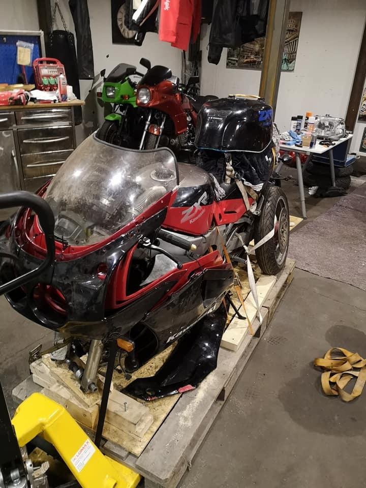 Kawasaki ZXR 750 H1 billede 28