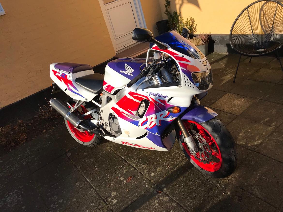 Honda CBR 900RR FIREBLADE SC28 billede 7