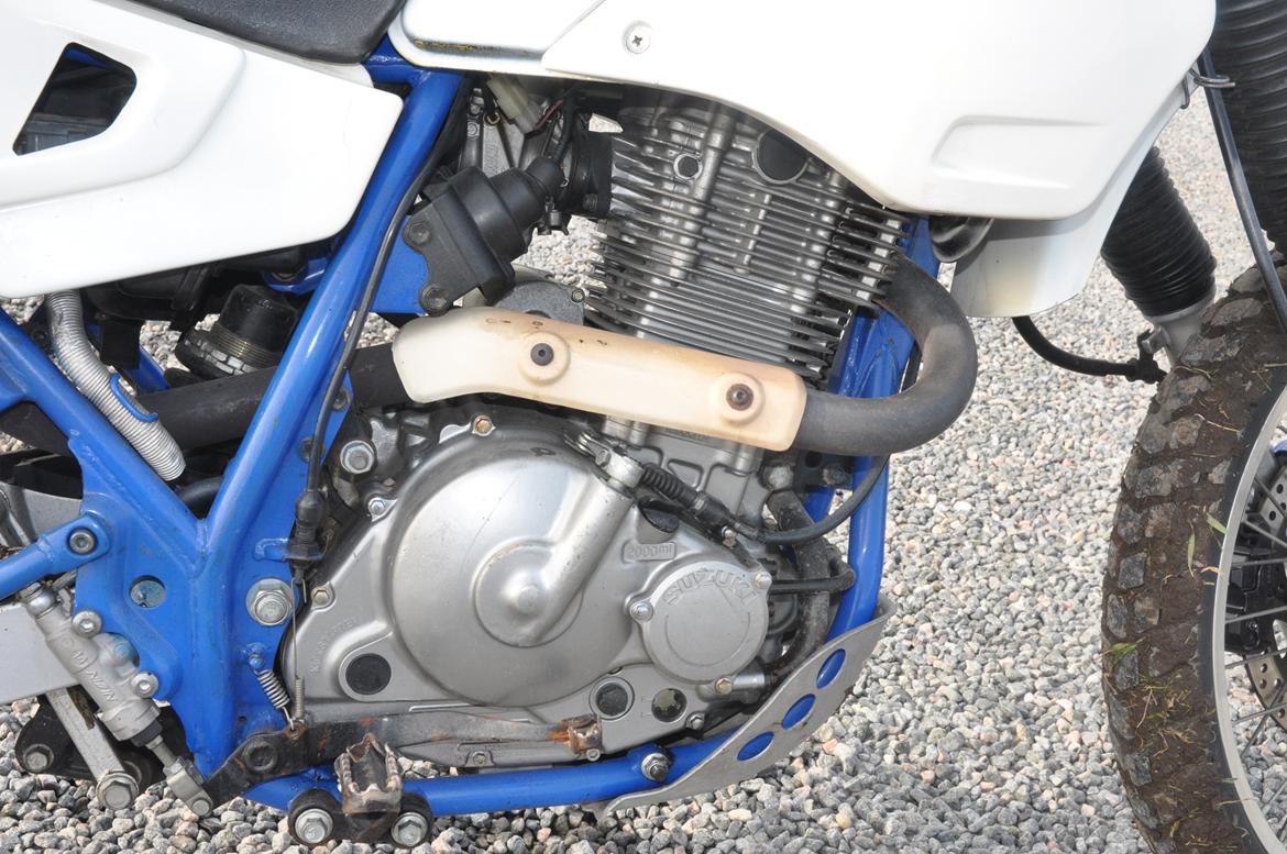 Suzuki DR650RE billede 3