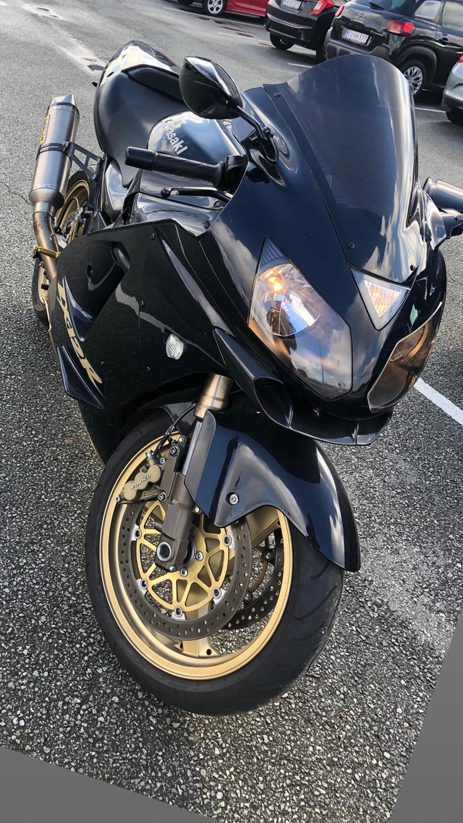 Kawasaki ZX12R billede 1