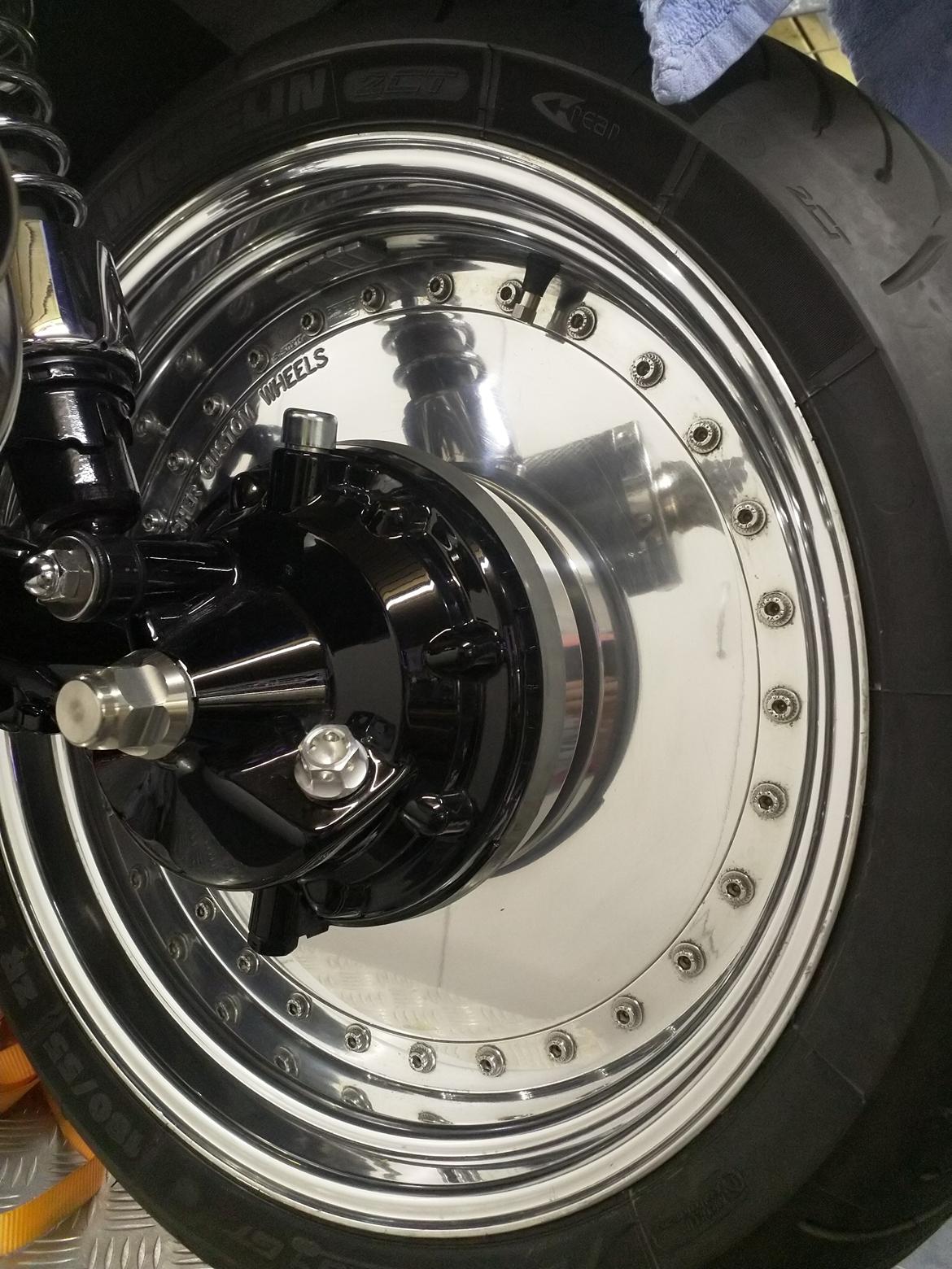 Yamaha V-max 1200 billede 14