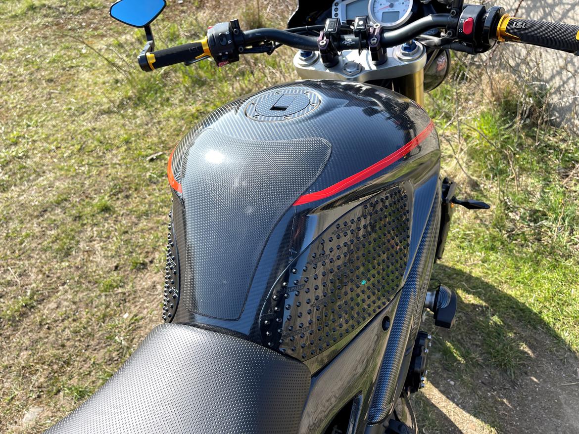 Triumph Speed Triple 1050 Special Edition (SOLGT) billede 9