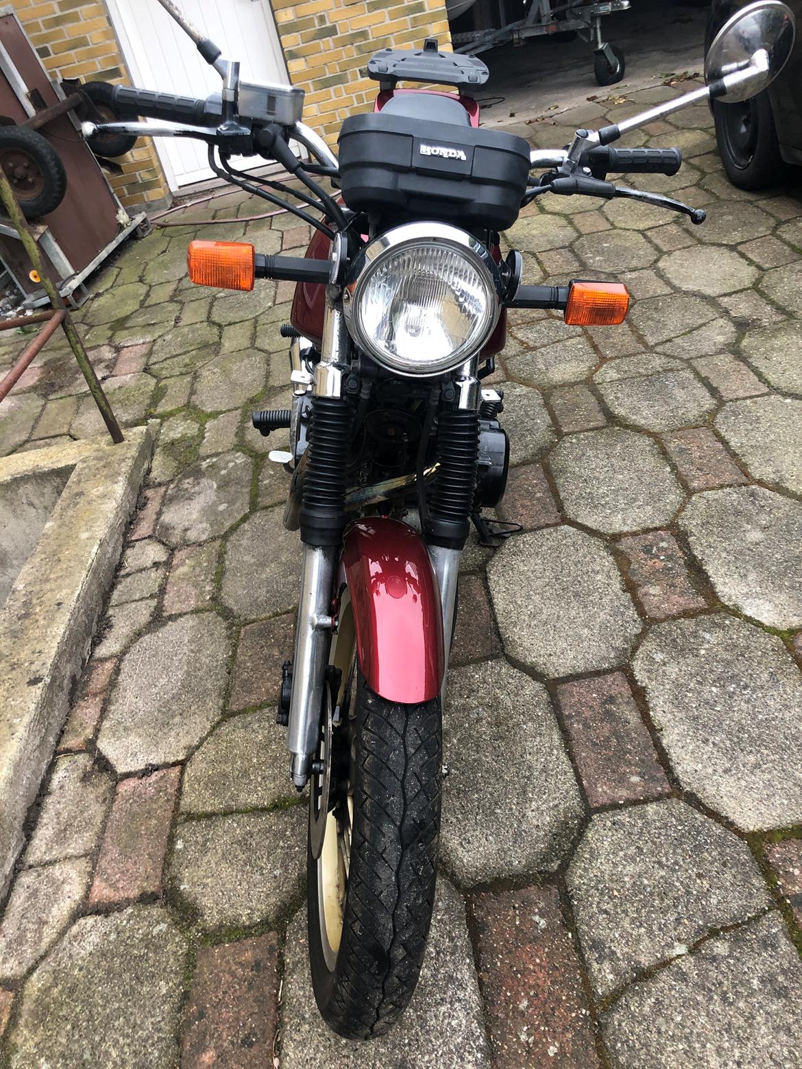 Honda CB400N billede 22