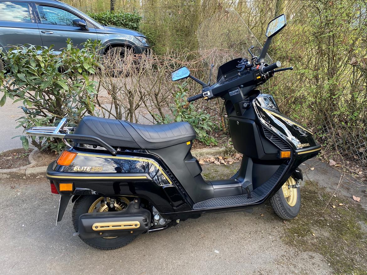 Honda CH250 Elite SOLGT 25. JAN. 2025 billede 22