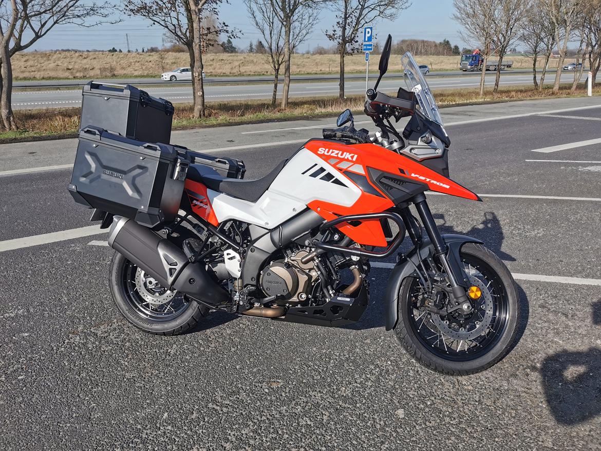Suzuki V-Strom 1050 XT billede 3