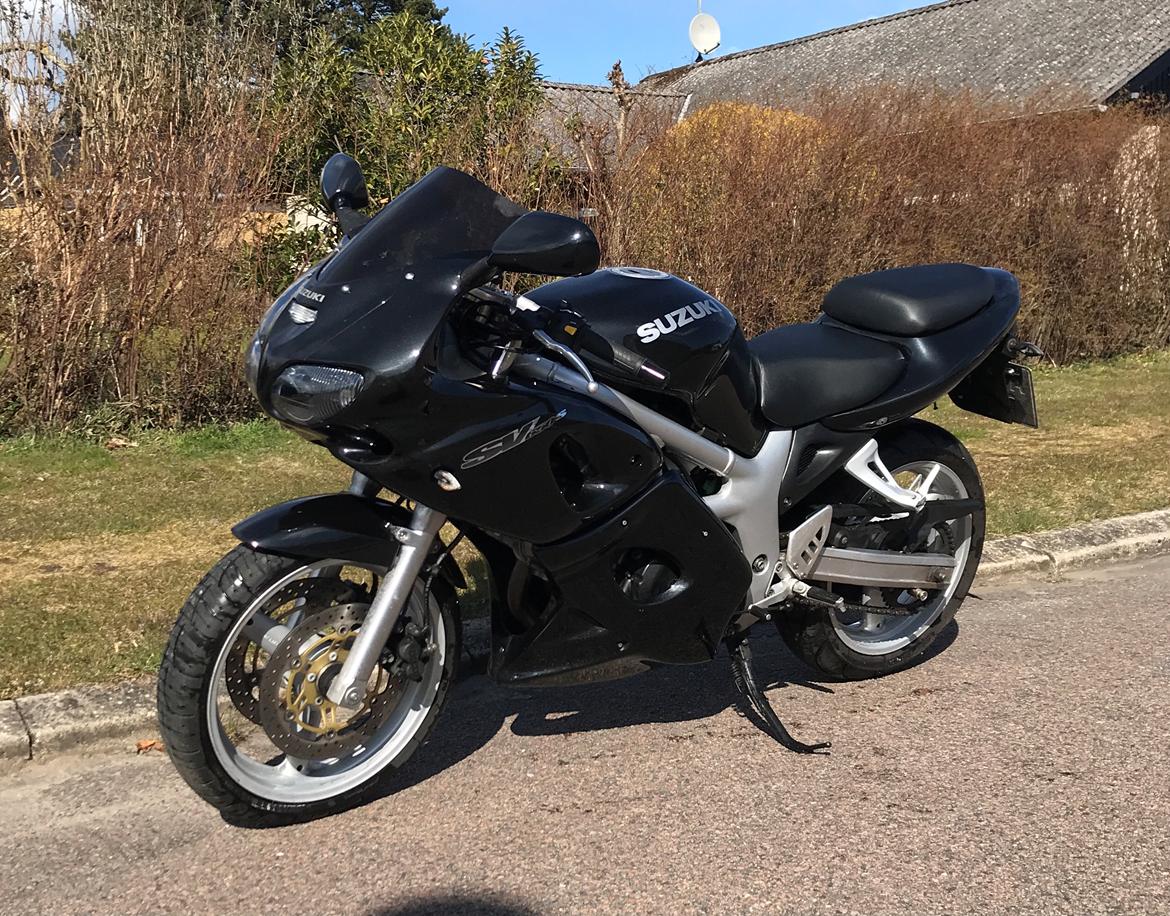 Suzuki SV650S K1 billede 1