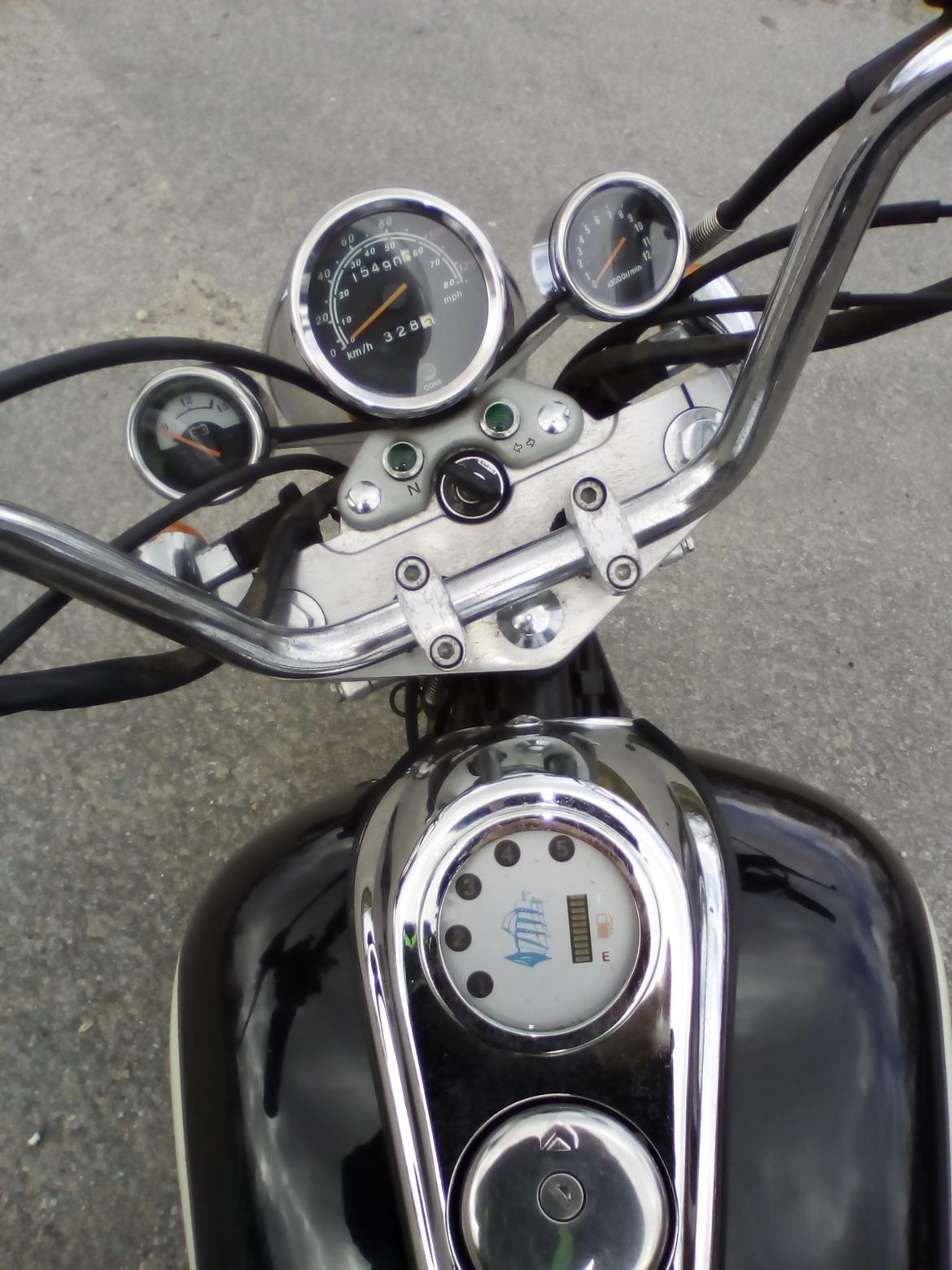 Lifan LF 250-4 billede 2