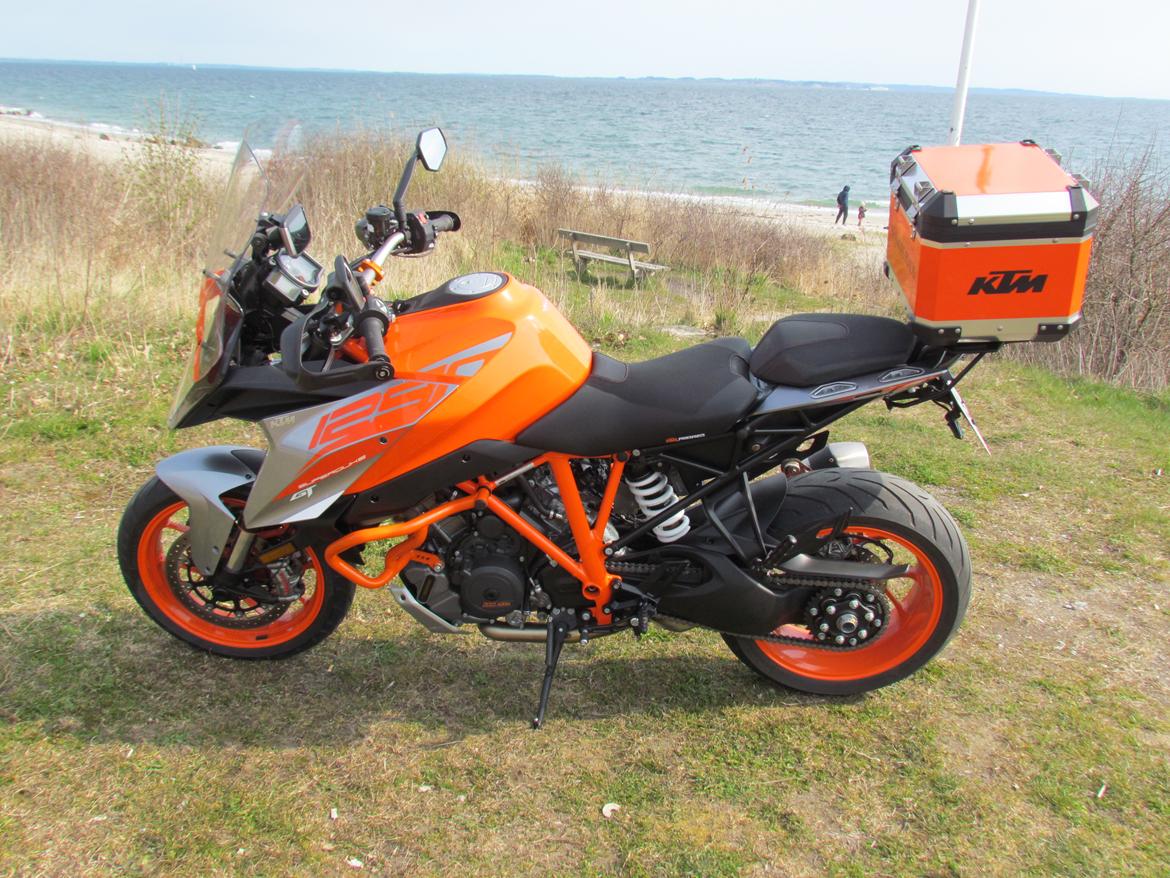 KTM 1290 Super Duke GT  billede 1