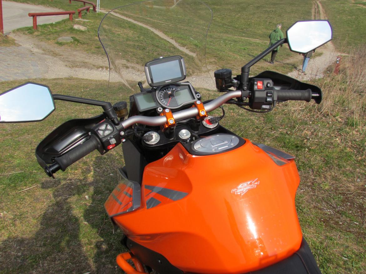 KTM 1290 Super Duke GT  billede 16