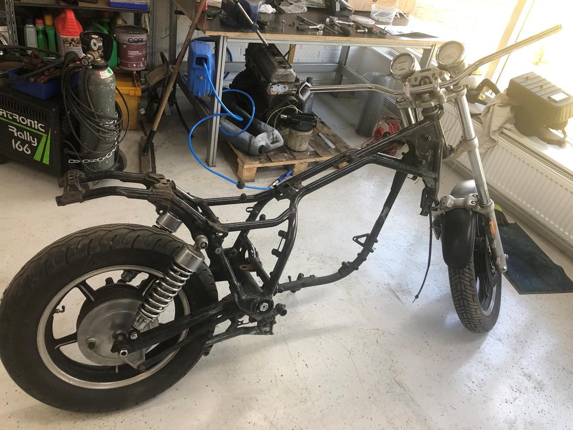 Yamaha XJ 700 MAXIM billede 10