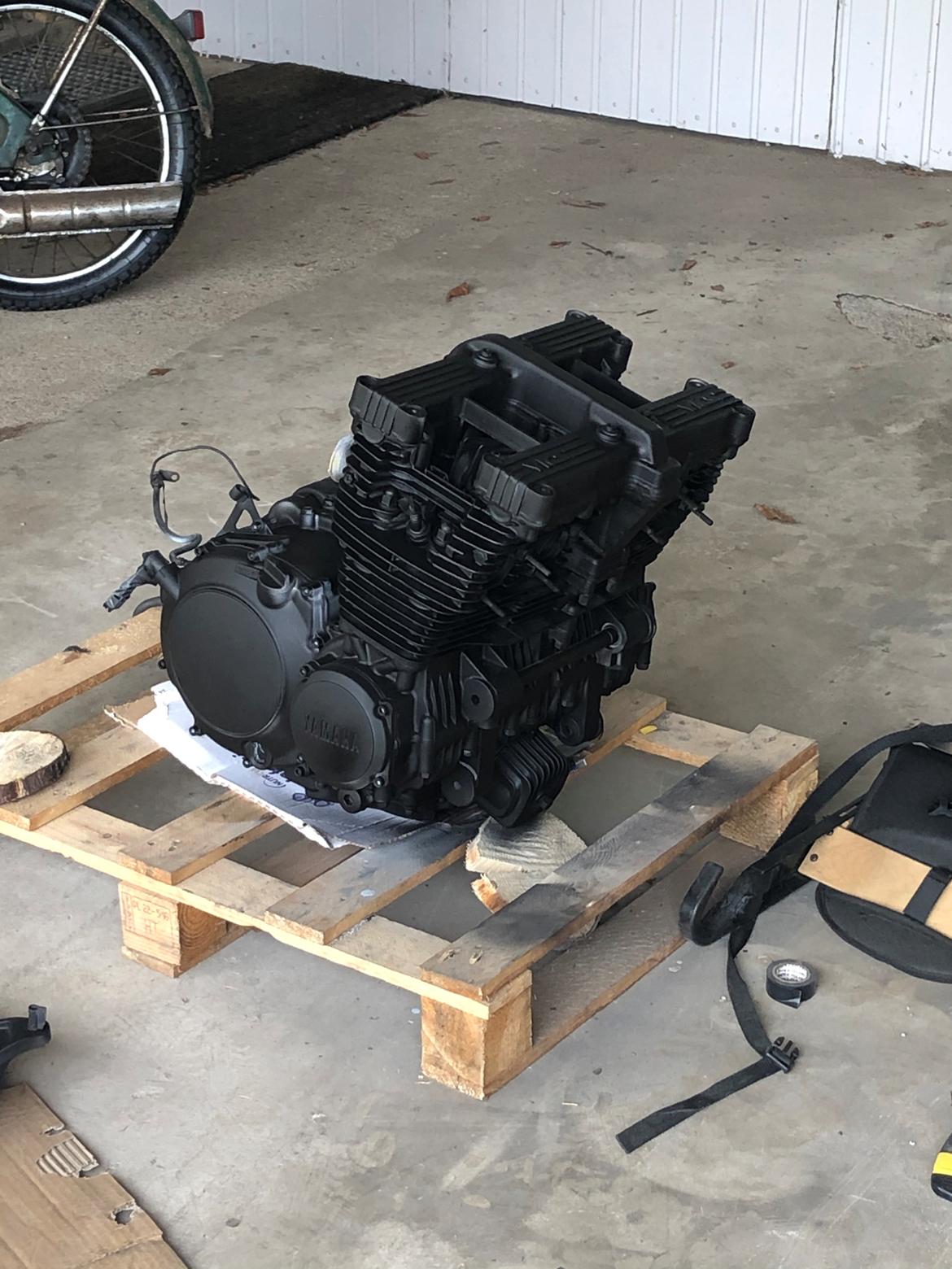 Yamaha XJ 700 MAXIM billede 7