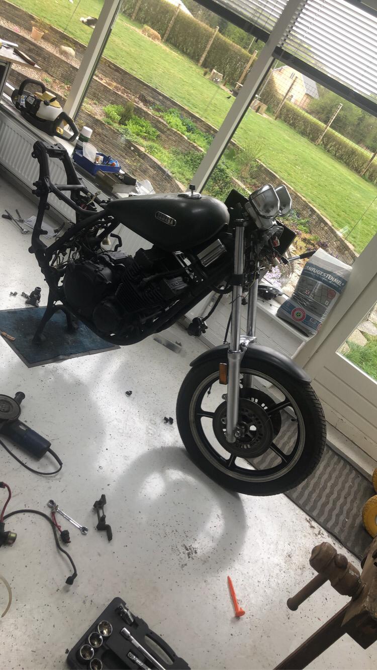 Yamaha XJ 700 MAXIM billede 5