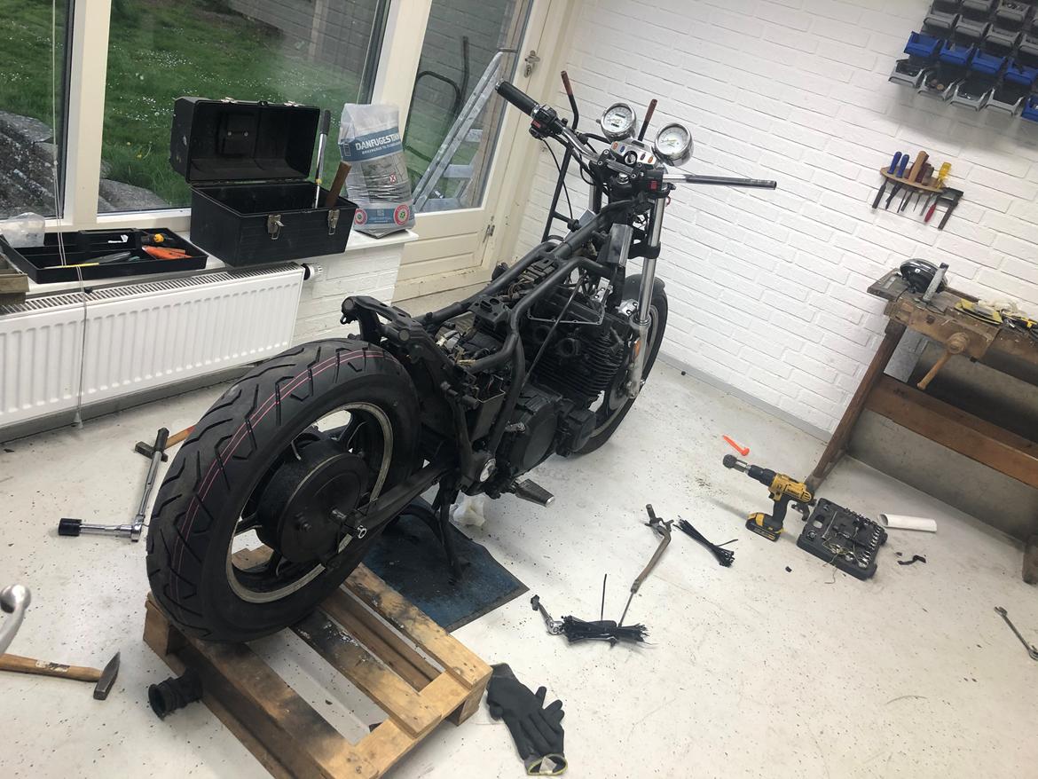 Yamaha XJ 700 MAXIM billede 4