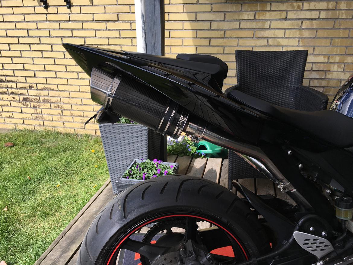 Yamaha YZF-R1 billede 4