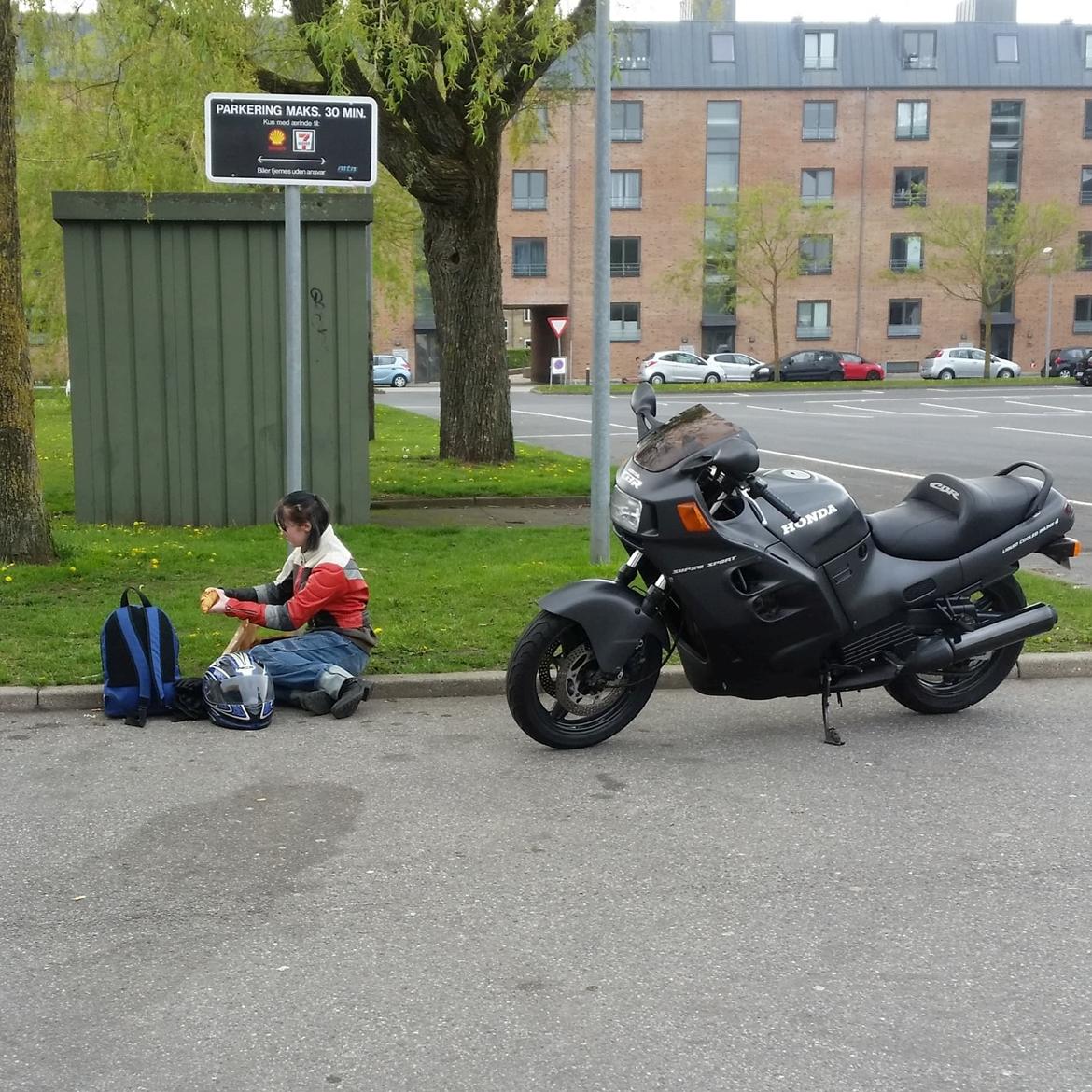 Honda CBR 1000F  billede 2