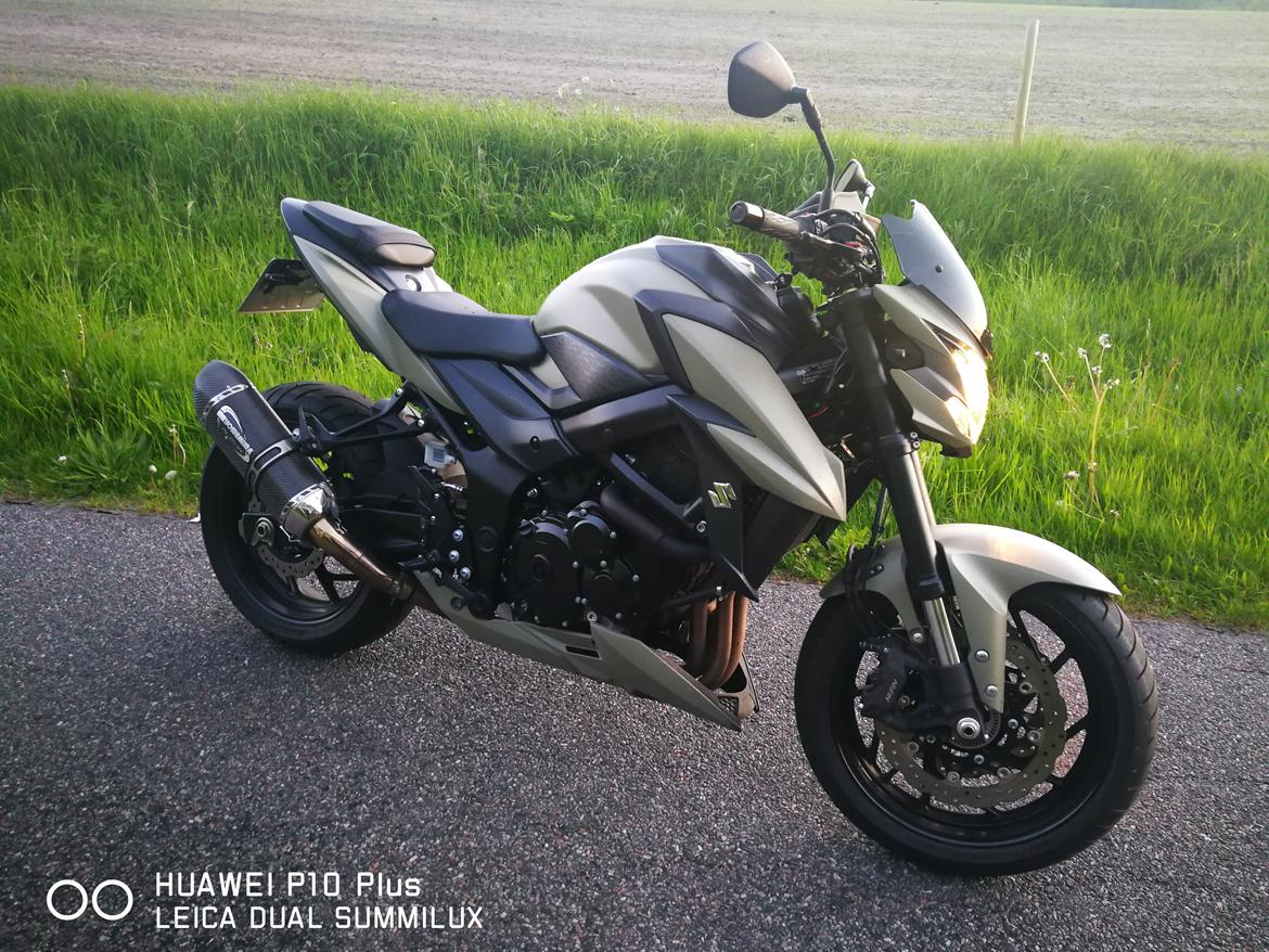 Suzuki GSXS 750  billede 10