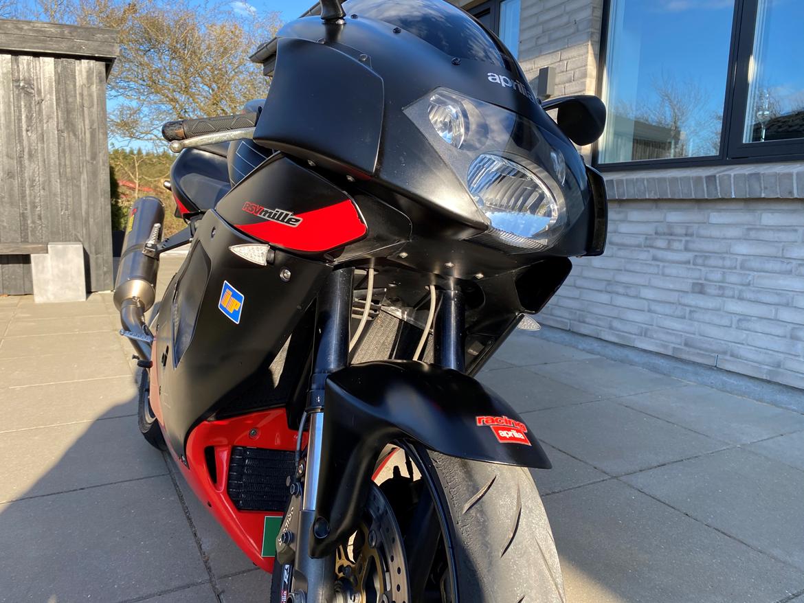 Aprilia RSV 1000 Mille (SOLGT) billede 10