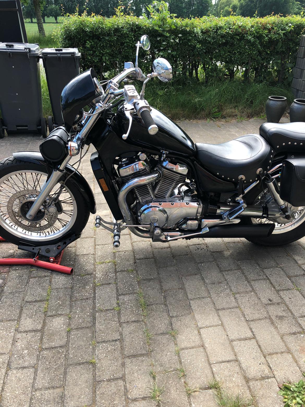 Suzuki Intruder VS billede 2