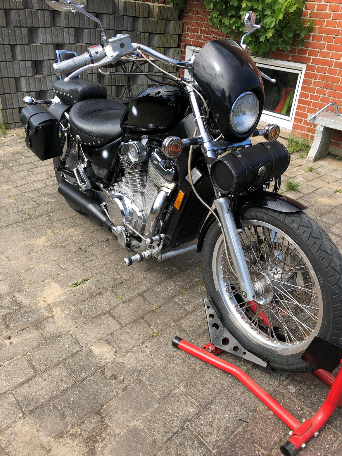 Suzuki Intruder VS billede 4