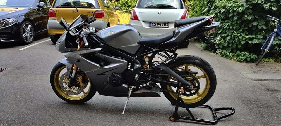 Triumph Daytona 675 billede 11