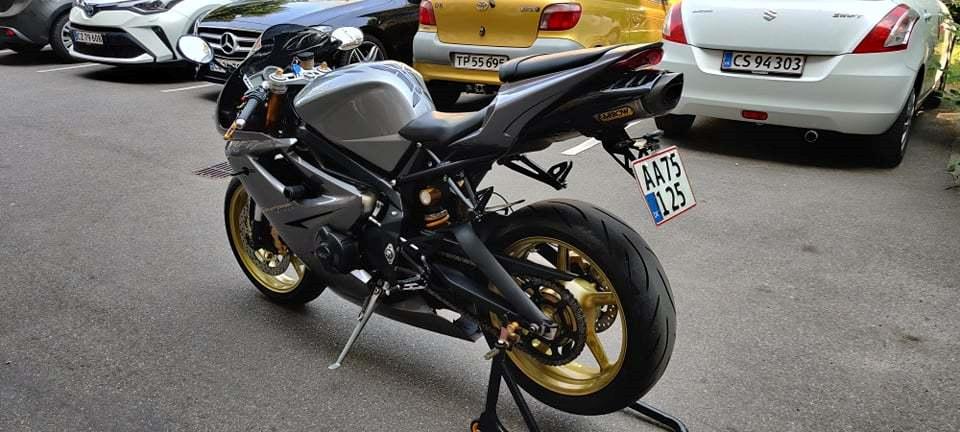 Triumph Daytona 675 billede 12