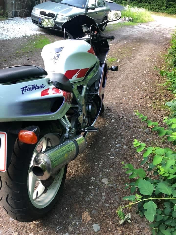 Honda CBR 900 SC28 billede 4