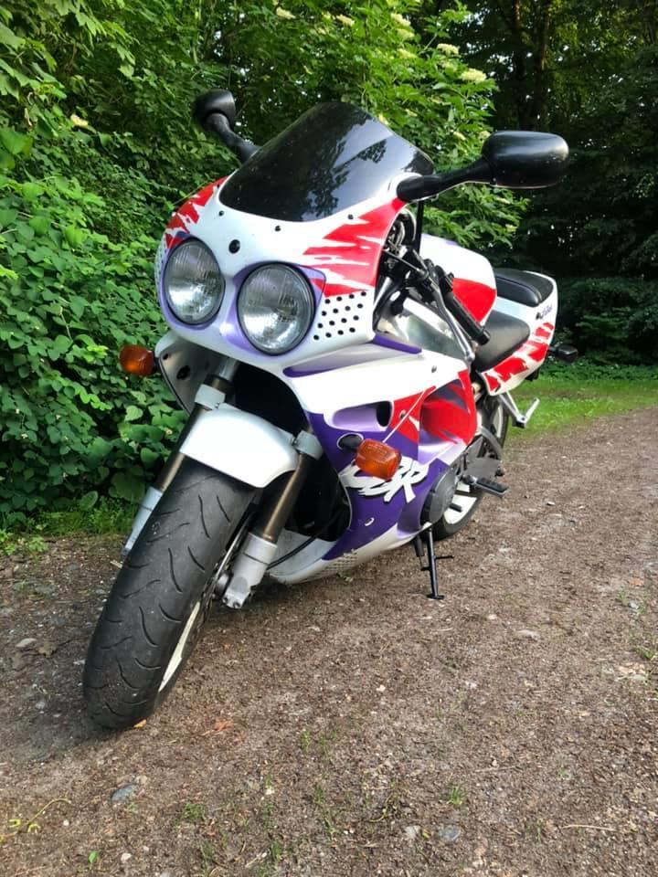 Honda CBR 900 SC28 billede 2