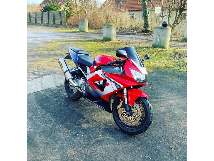 929 fireblade for sale