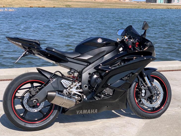 Yamaha YZF R6 billede 0