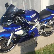 Yamaha R6 RJ03