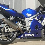 Yamaha R6 RJ03