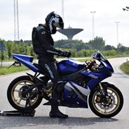 Yamaha YZF R6