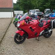 Honda CBR 1000f SC21 87 ombygget til SC24 89/99