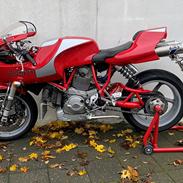 Ducati MH900e