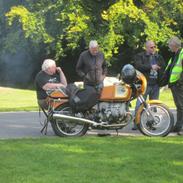 BMW R90s