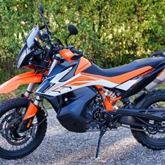 KTM 790 Adventure R