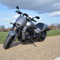 Suzuki Intruder VZR 1800R  (SOLGT)