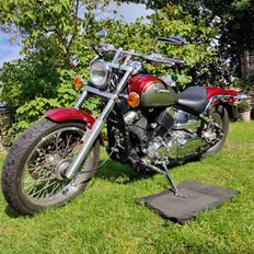 Yamaha XVS 650 DRAGSTAR (Solgt)