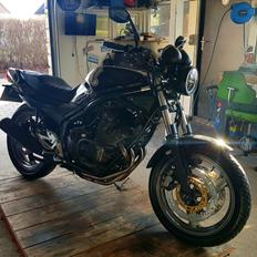 Yamaha xj600