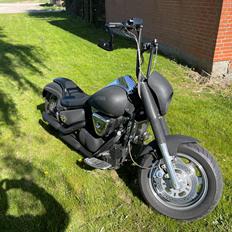 Suzuki Intruder VL1500 LC (SOLGT)