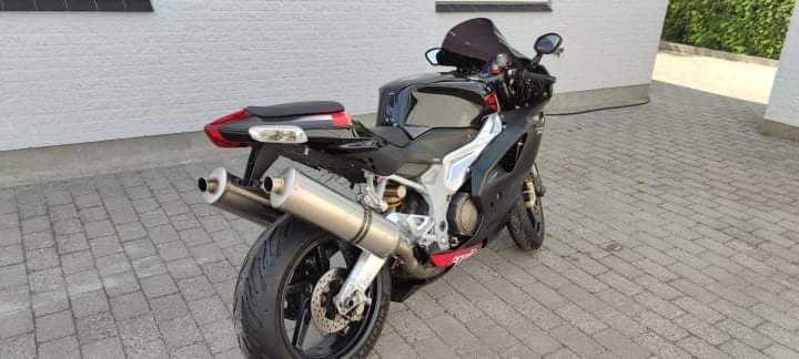 Aprilia RSV 1000 R (SOLGT) billede 5